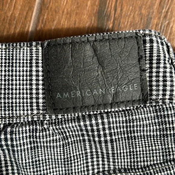 American Eagle plaid stretch Mom Jean size 6 - Picture 6 of 11